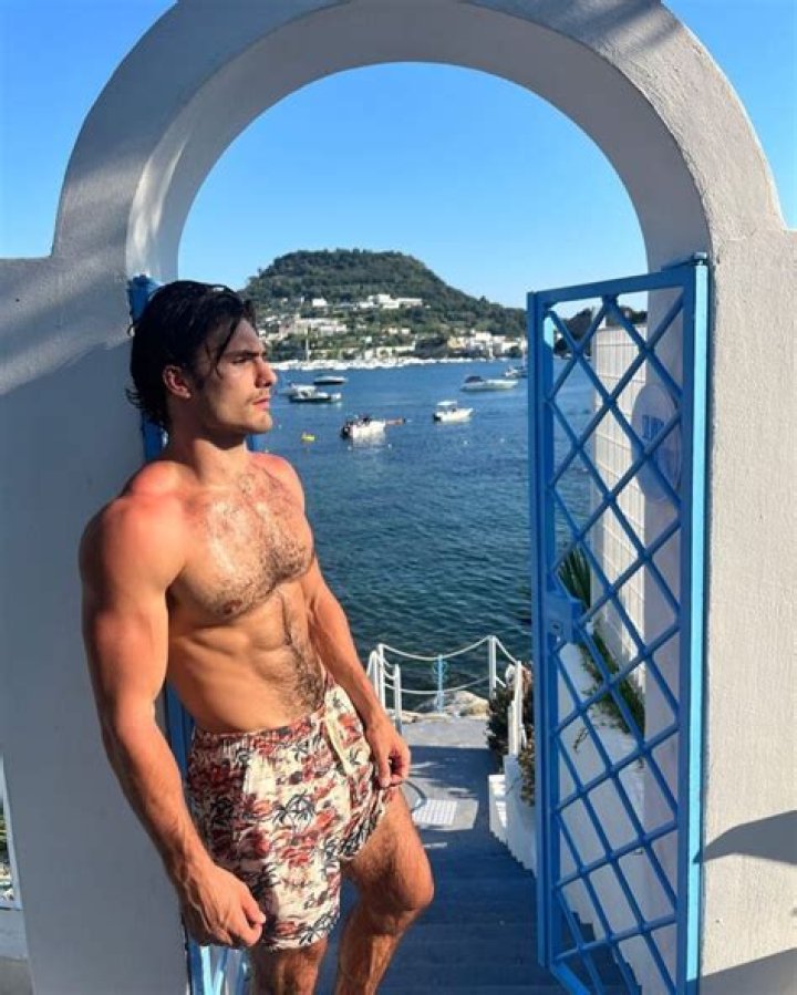 Colin Petierre Height, Weight, Net Worth, Age, Birthday, Wikipedia, Who, Instagram, Biography